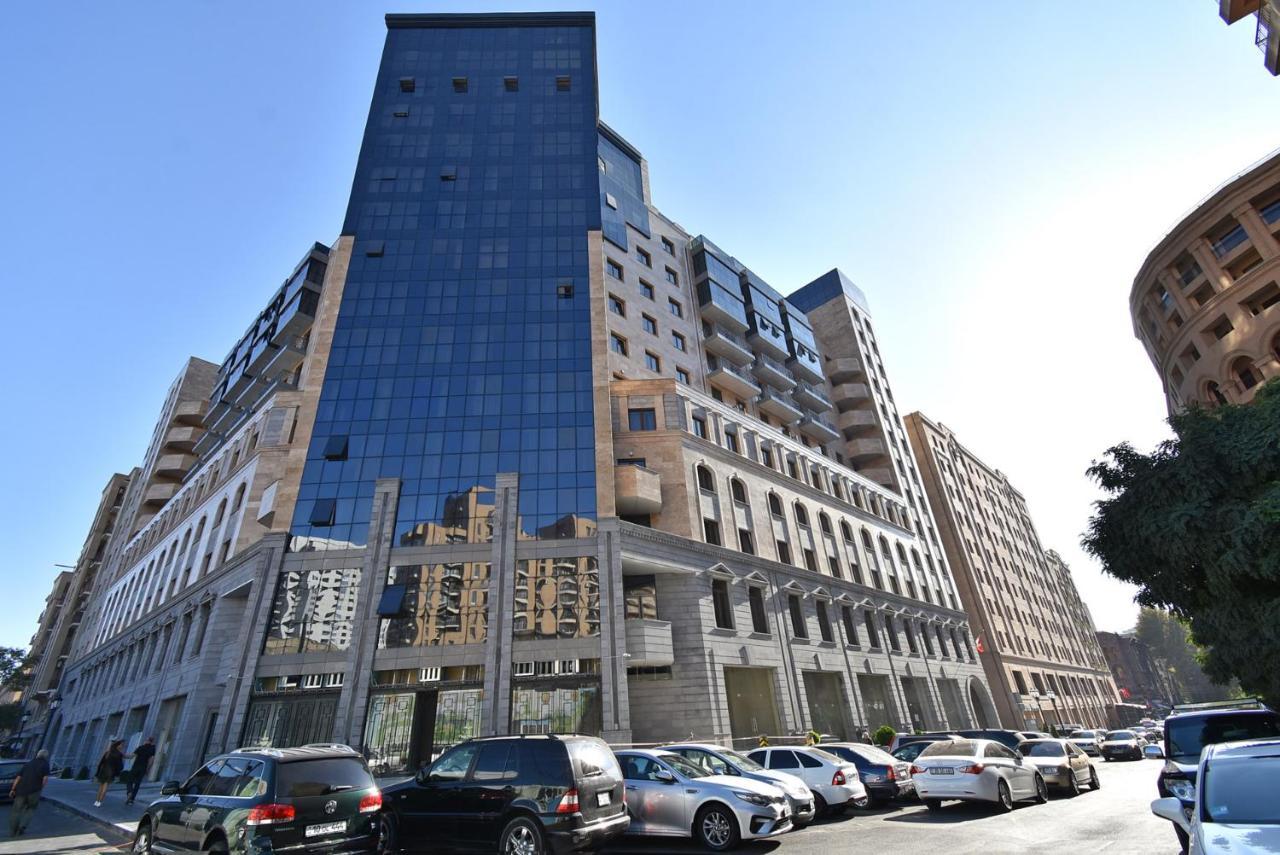 Апартаменты Yerevan4you Экстерьер фото